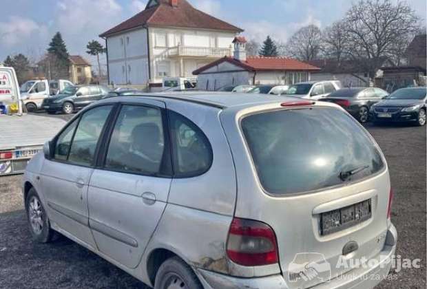 reno_senic_1_polovni_automobili_autopijac.rs