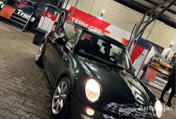 mini_kuper_dizel_1_polovni_automobili_autopijac.rs