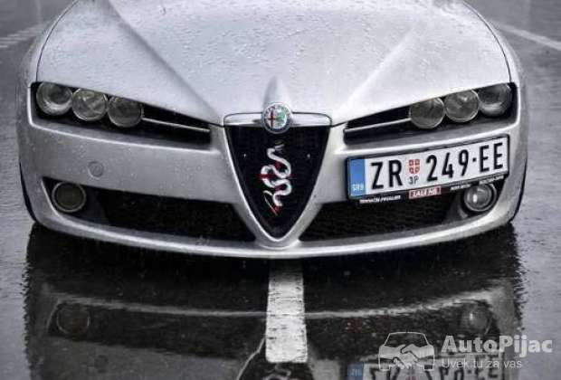 alfa_159_19_jtdm_1_polovni_automobili_autopijac.rs