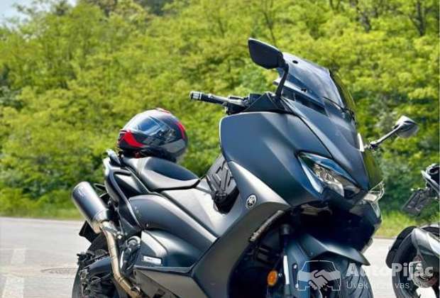 Yamaha T Max