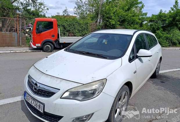 astra_j2011registrovan_do_092026_1_polovni_automobili_autopijac.rs