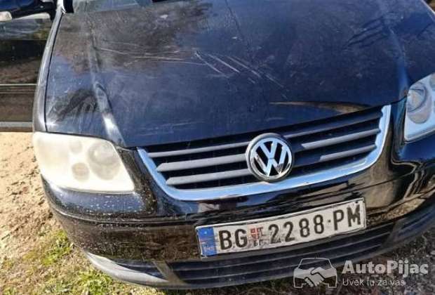 wv_touran_19tdi_2005_1_polovni_automobili_autopijac.rs