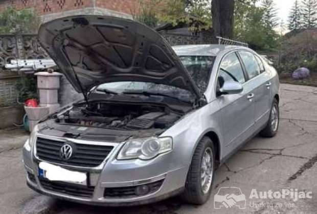 2008_volkswagen_passat_b6_20_fsi_delovi_1_polovni_automobili_autopijac.rs