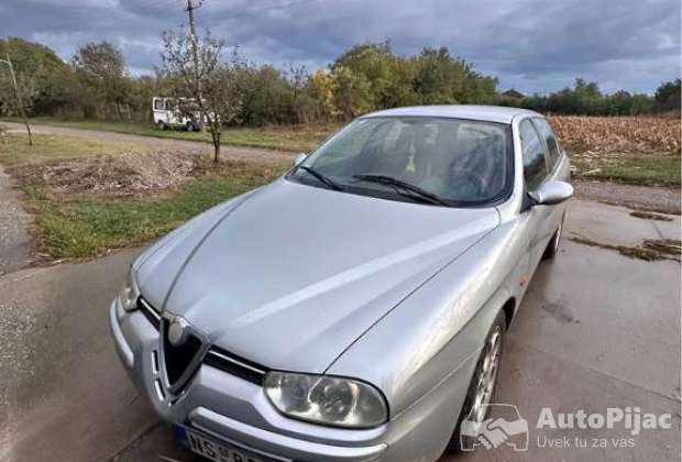 Alfa Romeo 156