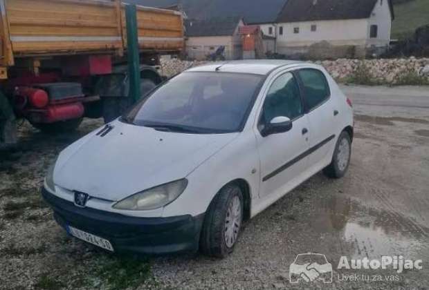 Pežo 206