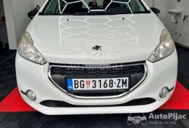 pezo_208_12_vti_1_polovni_automobili_autopijac.rs