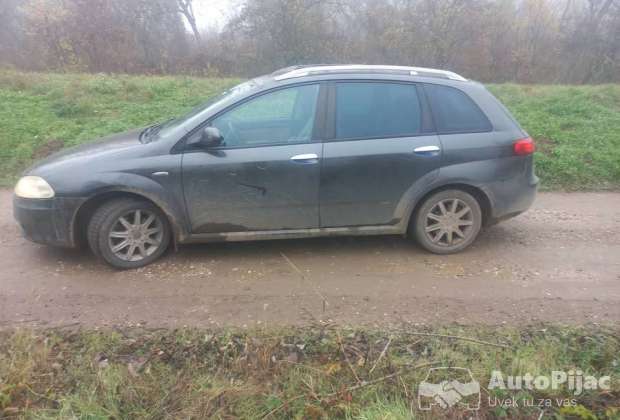 na_prodaju_fiat_croma_bez_prava_na_registraciju_15_3_polovni_automobili_autopijac.rs