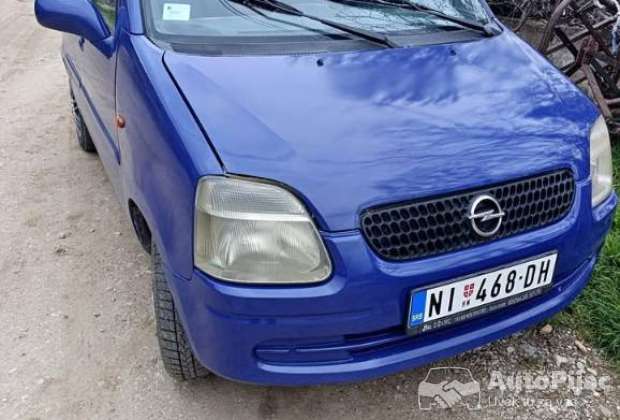 2001 Opel agila