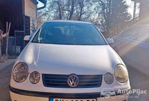2002_volkswagen_polo_1_polovni_automobili_autopijac.rs