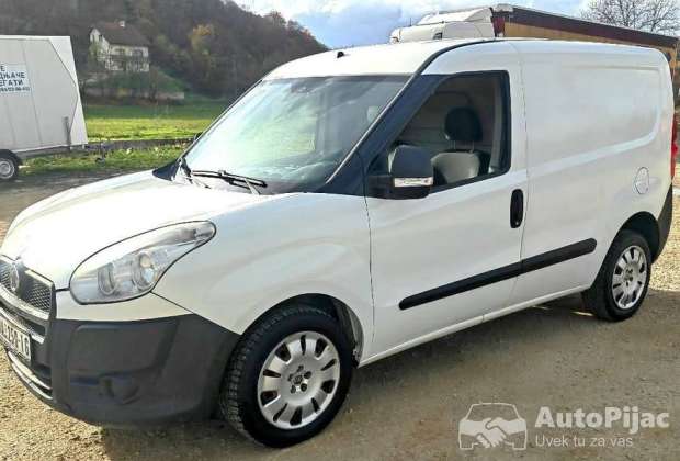 fiat_doblo_metan_1_polovni_automobili_autopijac.rs