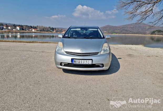 2005_toyota_prius_1_polovni_automobili_autopijac.rs