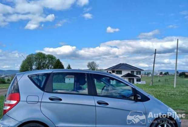 Mercedes A-Klasa, 2006. godište, 2.0 dizel, 85 kW.Auto je u dobrom stanju,