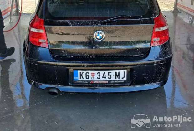 BMW 116d 1995cm 115ks i stejdz 1  2011god