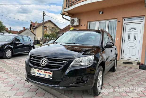 Volkswagen Tiguan 2.0 TDI 4x4 MOTION BOGATA OPREMA