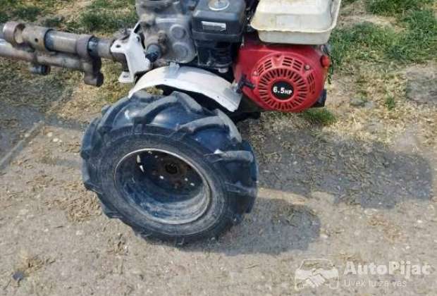 na_prodaju_honda_g42_ispravna_ima_snagu_cena_550ev_1_polovni_automobili_autopijac.rs