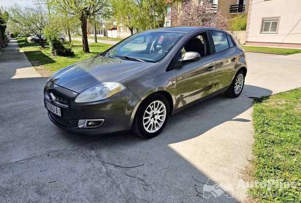 fiat_bravo_16mjet_90ks_2009_god_1_polovni_automobili_autopijac.rs