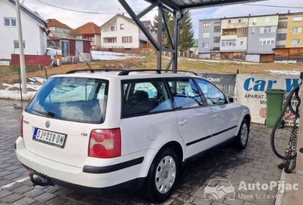 2001_volkswagen_passat_b55_1_polovni_automobili_autopijac.rs