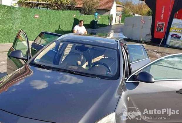 opel_isignia_2010_dizel_1_polovni_automobili_autopijac.rs
