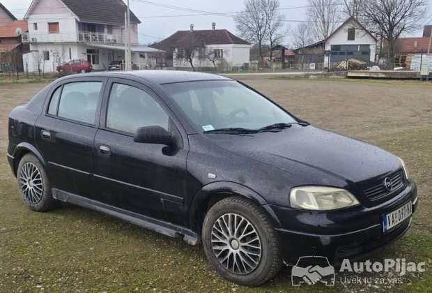 2008_opel_astra_3_polovni_automobili_autopijac.rs