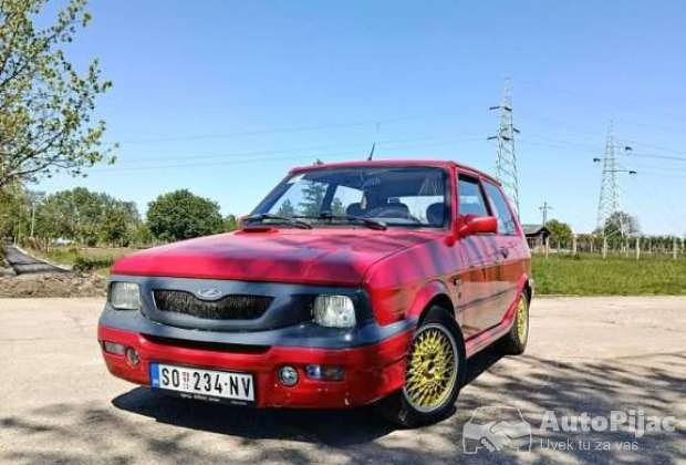 Yugo koral in