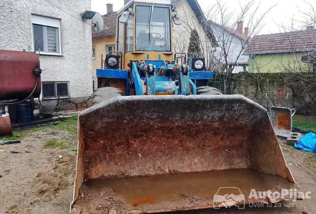 na_prodaju_ulta_7500e_1_polovni_automobili_autopijac.rs
