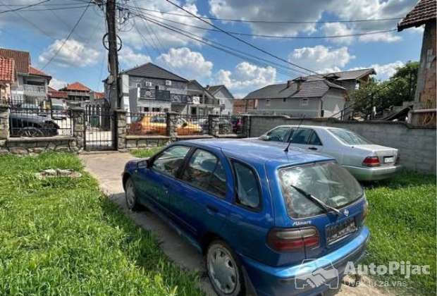 Nissan Almera