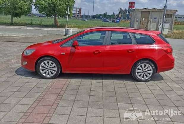 opel_astra_17_cdti_karavan_2011_god_1_polovni_automobili_autopijac.rs