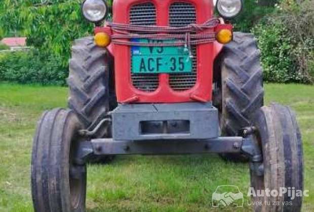 na_prodaju_imt_558_1_polovni_automobili_autopijac.rs