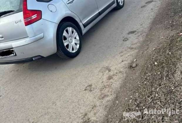 citroen_c4_1_polovni_automobili_autopijac.rs