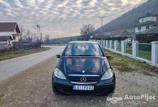 prodajem_mercedes_a_klasu_15_benzin_plin_sekvent_a_1_polovni_automobili_autopijac.rs