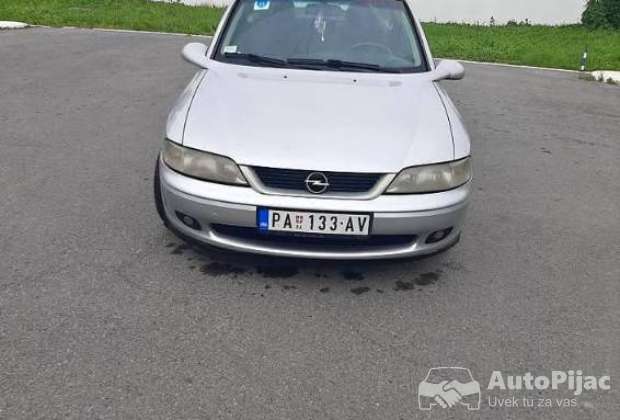 opel_vectra_b_1_polovni_automobili_autopijac.rs