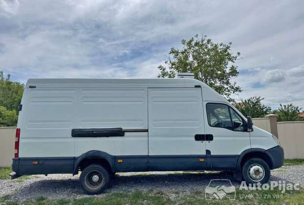 iveco_daily_dobar_1_polovni_automobili_autopijac.rs