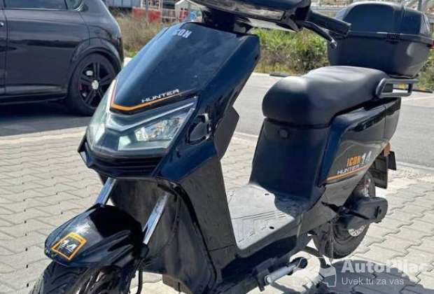ekektricni_skuter_hunter_1_polovni_automobili_autopijac.rs
