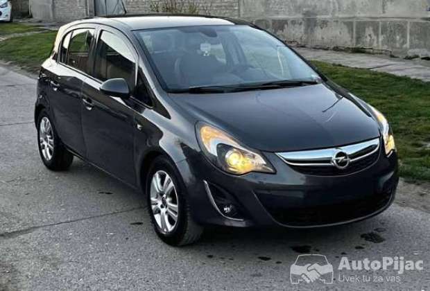 Opel corsa 1,3 dizel 2012 g Tel
