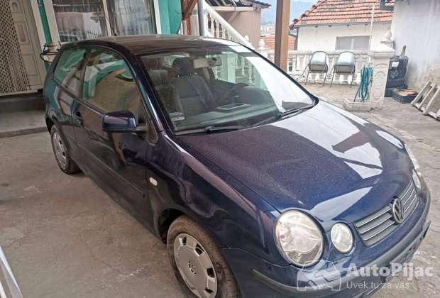 2003_volkswagen_polo_1_polovni_automobili_autopijac.rs