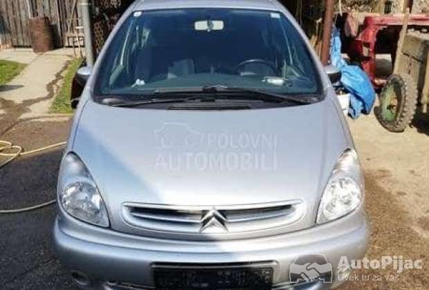 2004_citron_citroen_xsara_picasso_1_polovni_automobili_autopijac.rs