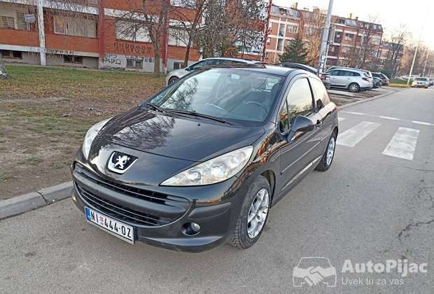 peugeot_207_14_2006_god_1_polovni_automobili_autopijac.rs