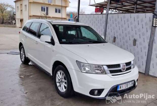 fiat_freemont_2013godiste_7sedista_1_polovni_automobili_autopijac.rs