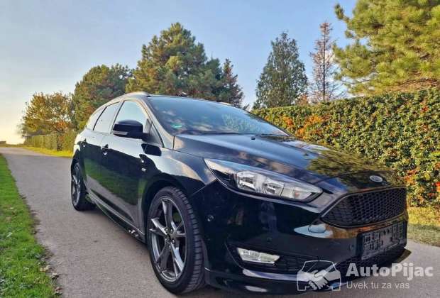 ford_focus_2016_st_line_oprema_1_polovni_automobili_autopijac.rs