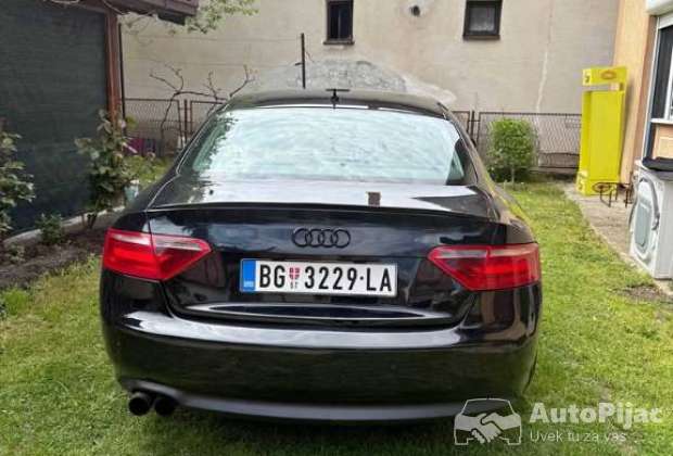 AUDI A5 2.0TDI 2011 170ks