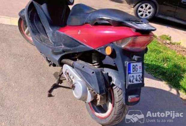 skuter_na_prodaju_1_polovni_automobili_autopijac.rs