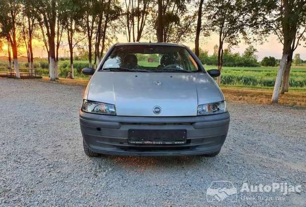 Fiat Punto 1.2 8V 2001 Godište