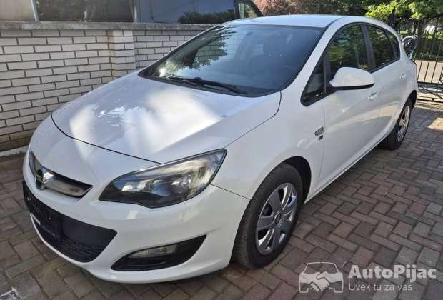 Opel Astra 1.4b, 103kw, 2012.god