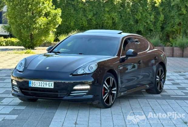 Porsche Panamera S
