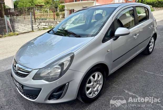 Opel Corsa D,1.2 Benzin,2014god,205.000 km