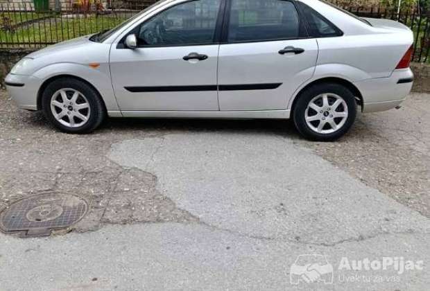 Ford fokus 2004g.