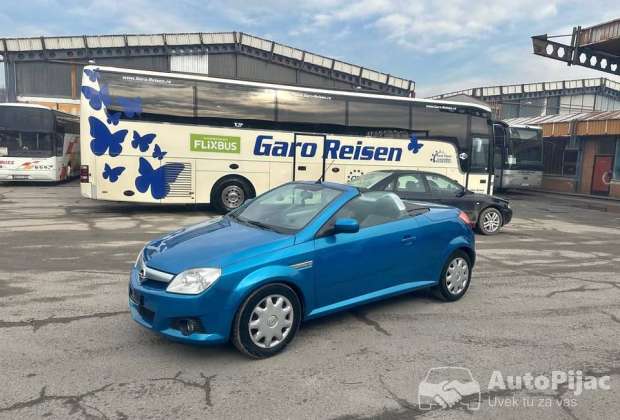 opel_tigra_kabrio_1_polovni_automobili_autopijac.rs
