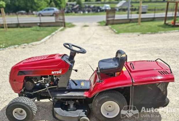 mtd_traktor_kosilica_sa_korpom_1_polovni_automobili_autopijac.rs