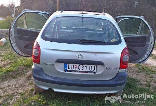 citroen_picasao_za_delove_1_polovni_automobili_autopijac.rs