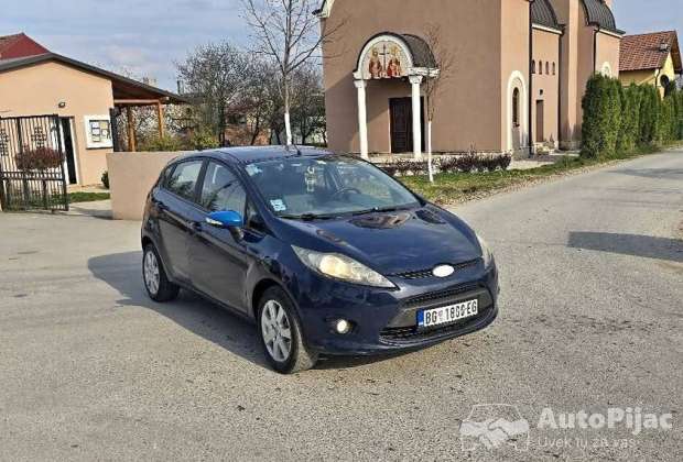 fordfiesta_14_benzin_2750e_1_polovni_automobili_autopijac.rs